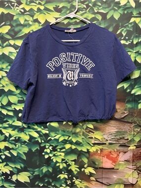 Source Unknown Navy Blue "Positive Vibes" Crop Top
